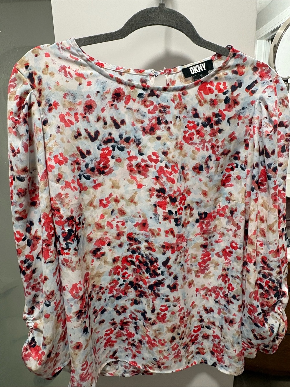 DKNY White Floral-Print Long Sleeve Blouse with Red Accents